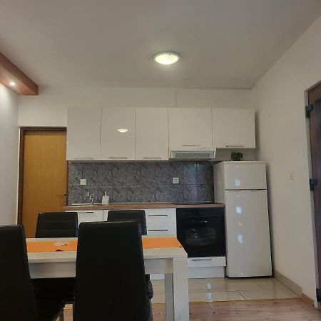 Apartments Lola Biograd Na Moru Zewnętrze zdjęcie