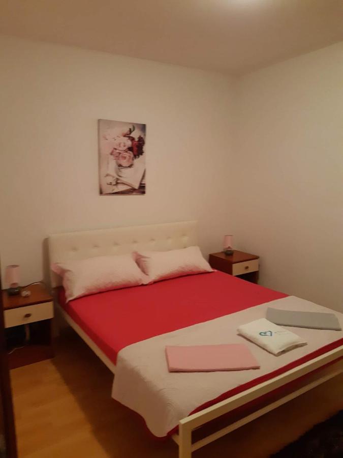 Apartments Lola Biograd Na Moru Zewnętrze zdjęcie