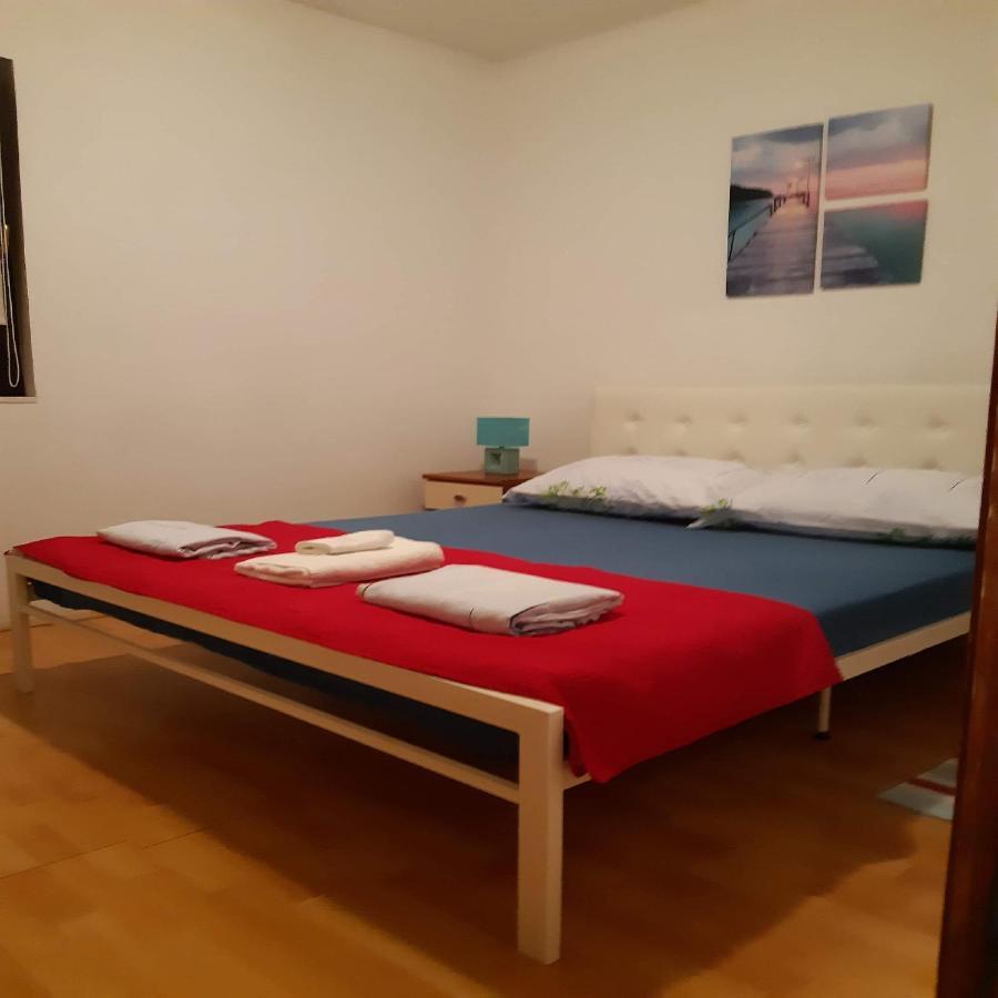 Apartments Lola Biograd Na Moru Zewnętrze zdjęcie