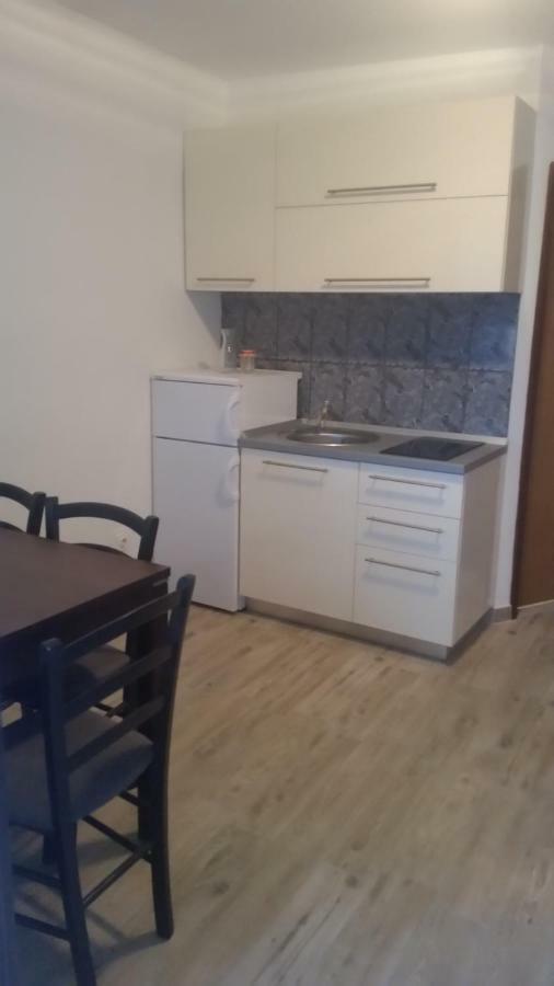 Apartments Lola Biograd Na Moru Zewnętrze zdjęcie
